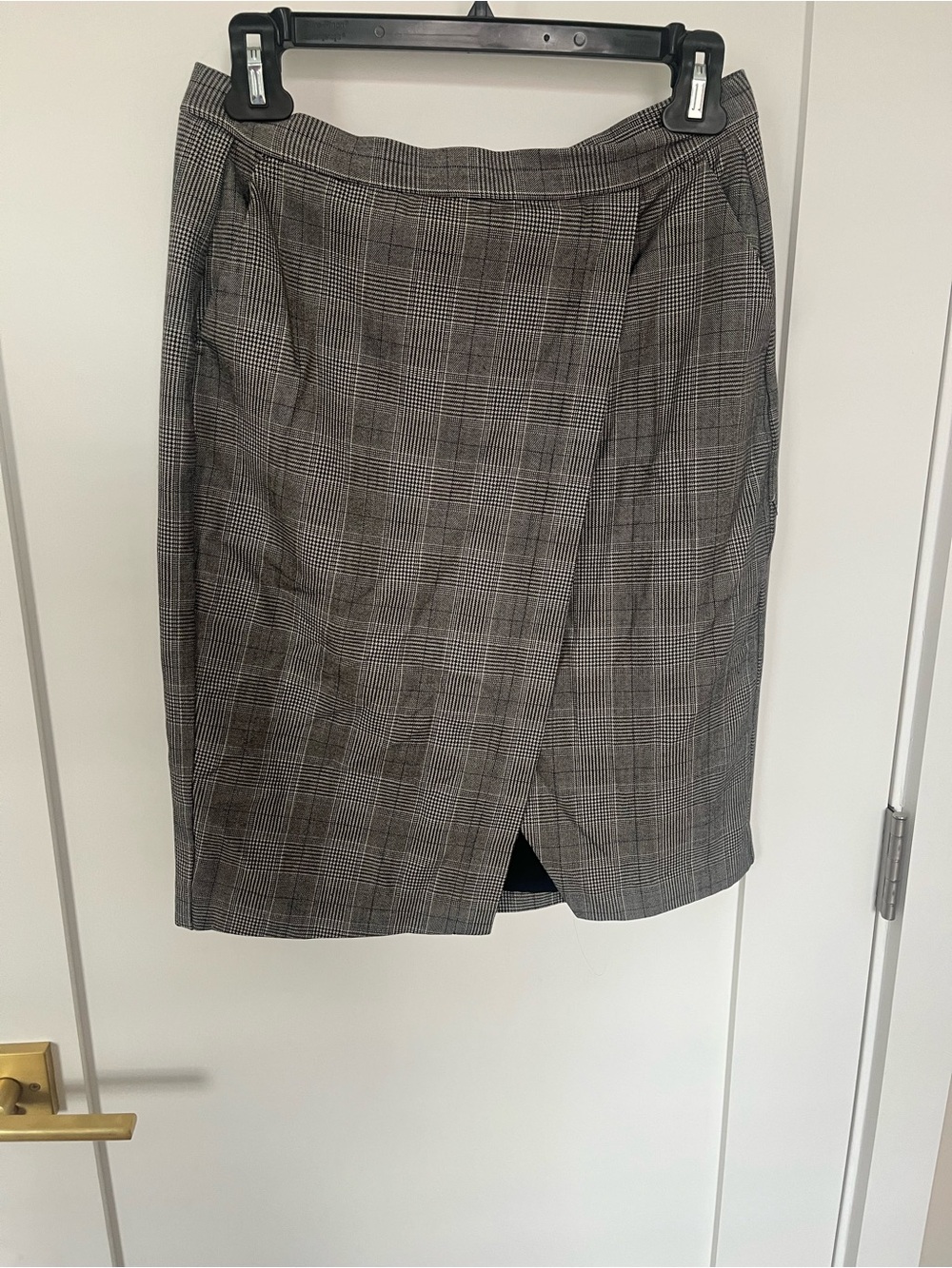 Banana Republic Gray Plaid Pencil Skirt